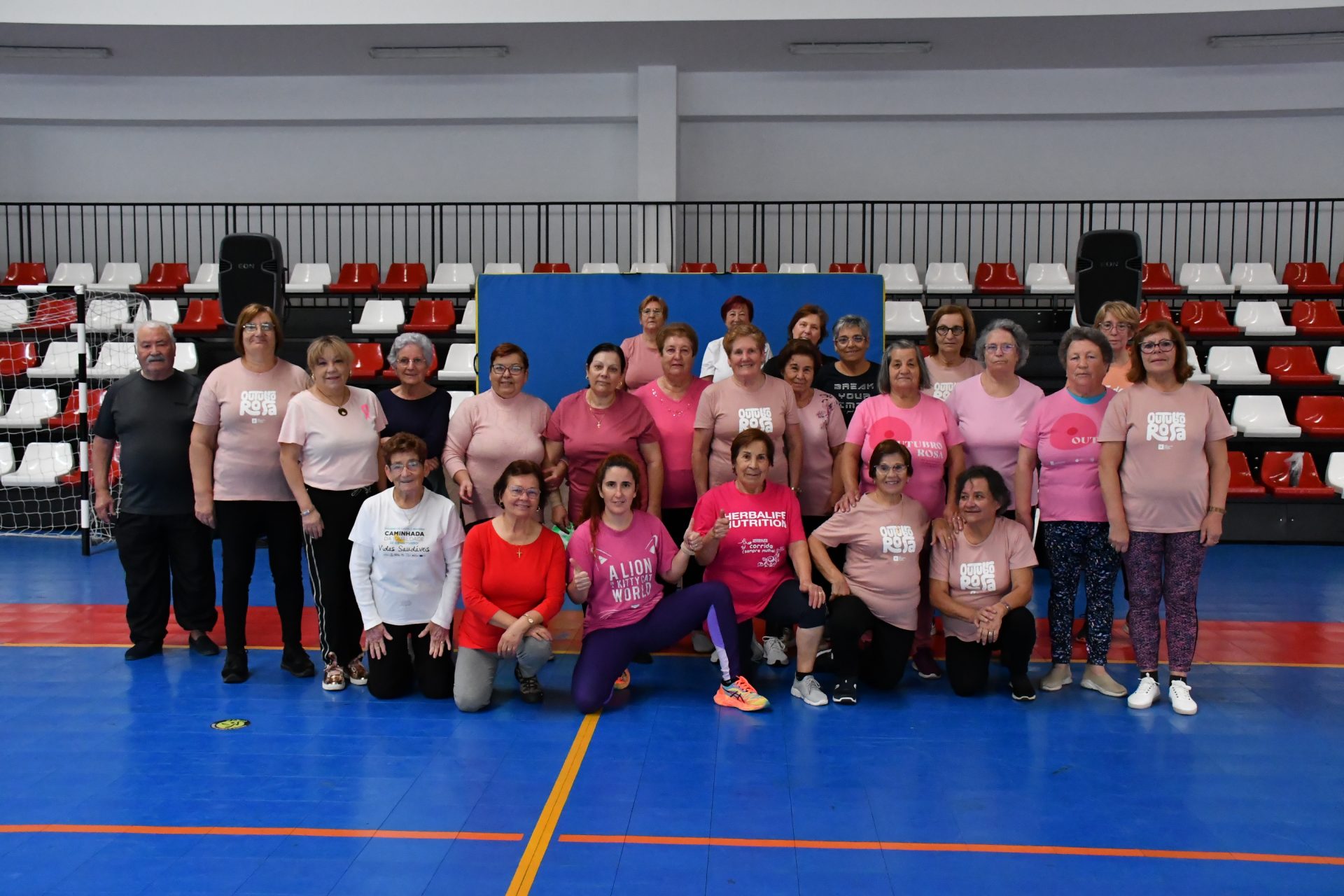 Outubro Rosa No Zumba Gold (8)